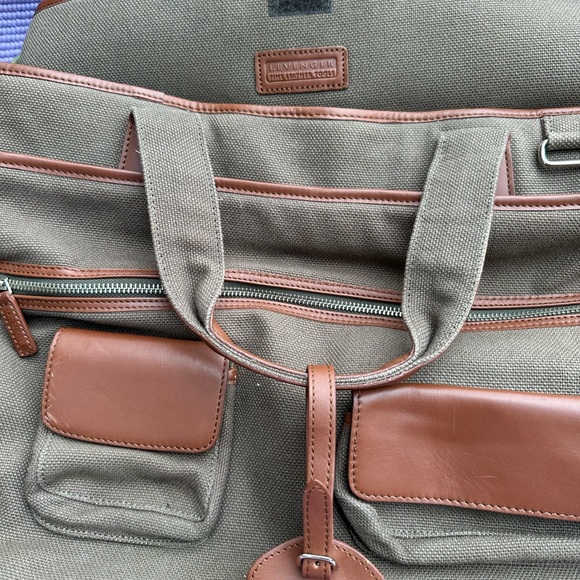 Levenger Italian leather travel bags (2) - Picture 16 of 16